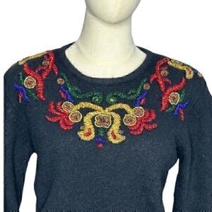 Vintage Karen Scott Black Jewel Tone Beaded Neckline Detail Size Large